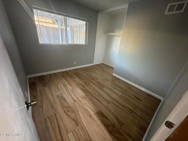 2047 Belmar Court N, Simi Valley, CA 93063