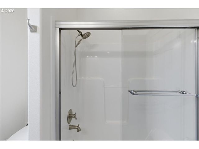 2082 BARRINGTON Ave, Salem, OR 97302