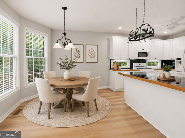 130 South Shore Terrace, Fayetteville, GA 30214