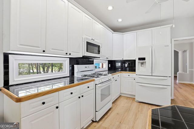 130 South Shore Terrace, Fayetteville, GA 30214