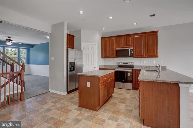 3385 CORNERSTONE CT, Chambersburg, PA 17201