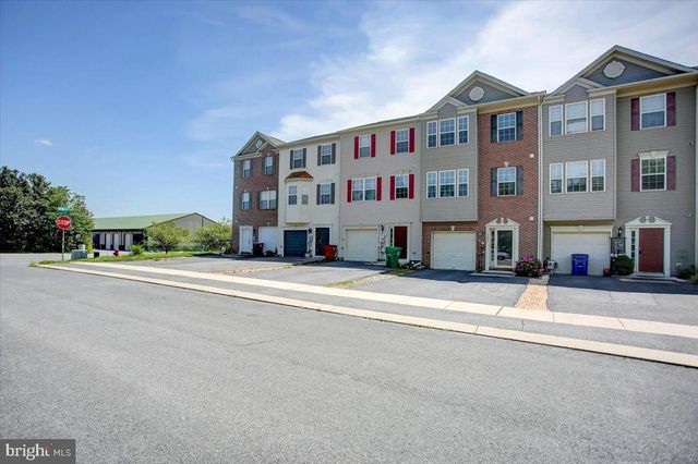 3385 CORNERSTONE CT, Chambersburg, PA 17201