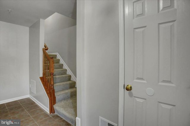 3385 CORNERSTONE CT, Chambersburg, PA 17201
