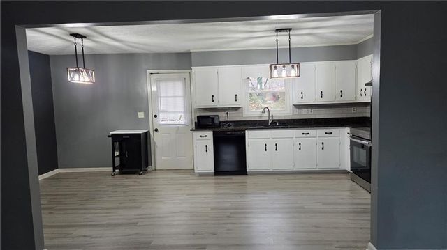 73 Huff Drive, Lawrenceville, GA 30044