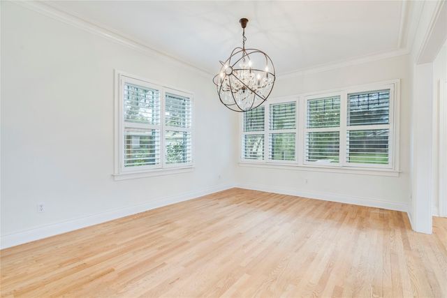 512 E 49th ST A, Austin, TX 78751