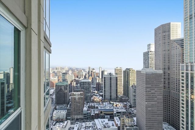 57 E Delaware Place 3904, Chicago, IL 60611