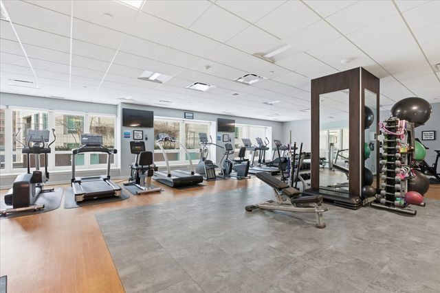 57 E Delaware Place 3904, Chicago, IL 60611