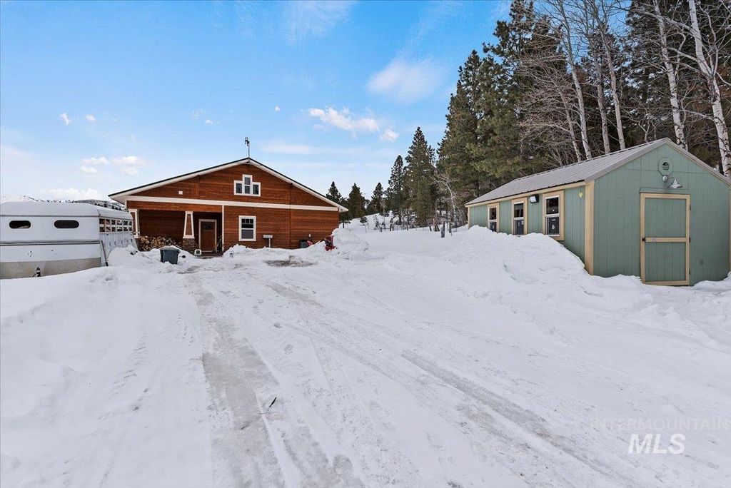 675 W Russell Dr, Prairie, ID 83647 photo 29