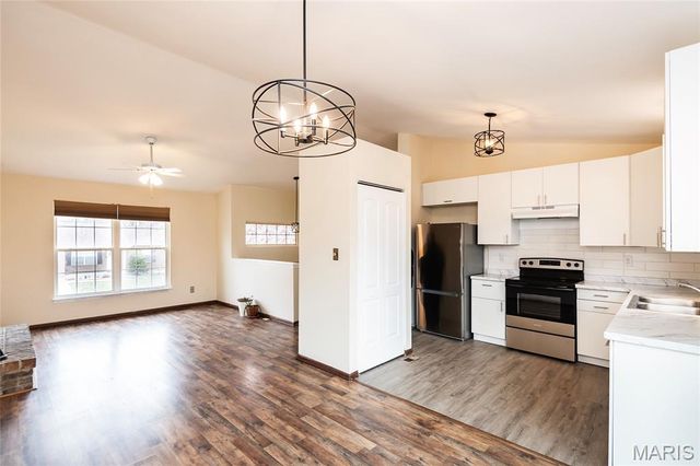 1001 Parc Central Drive, Festus, MO 63028