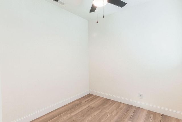 974 W Fairmont, Clovis, CA 93612