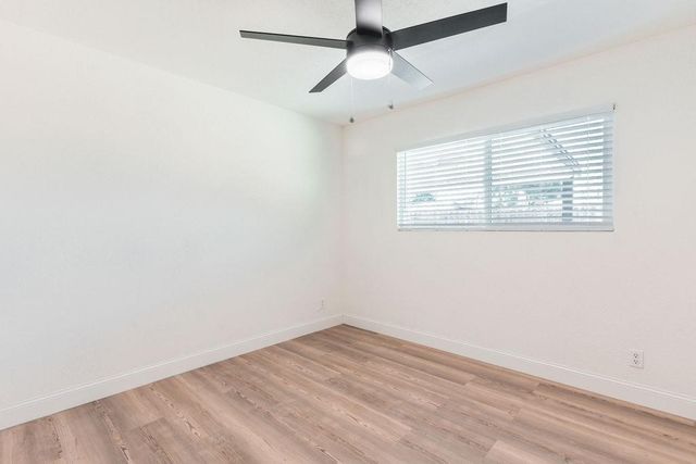 974 W Fairmont, Clovis, CA 93612