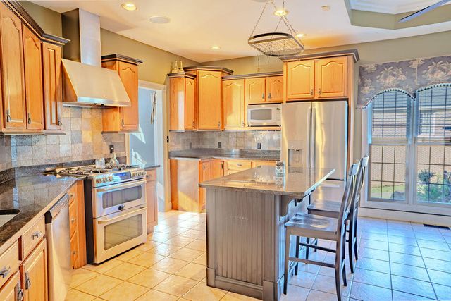 916 Country Oaks Drive, Richmond, KY 40475