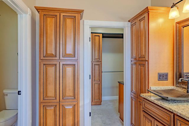 916 Country Oaks Drive, Richmond, KY 40475