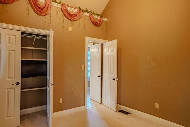 916 Country Oaks Drive, Richmond, KY 40475