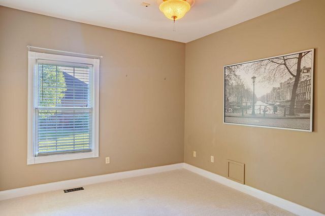 916 Country Oaks Drive, Richmond, KY 40475
