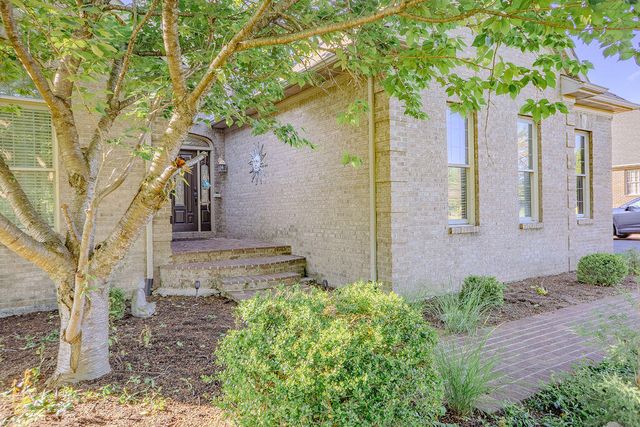 916 Country Oaks Drive, Richmond, KY 40475