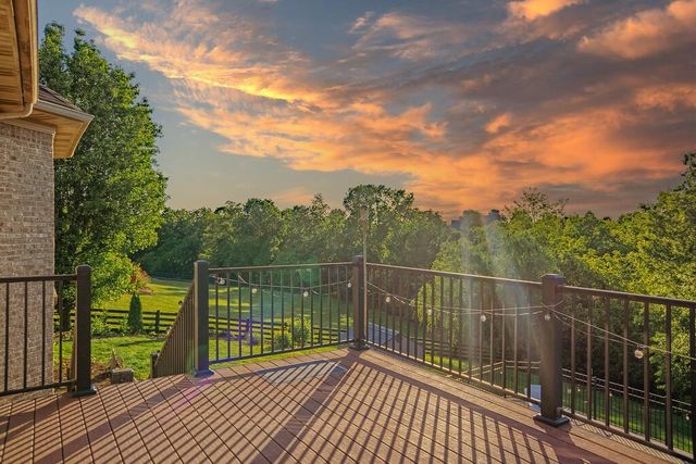 916 Country Oaks Drive, Richmond, KY 40475