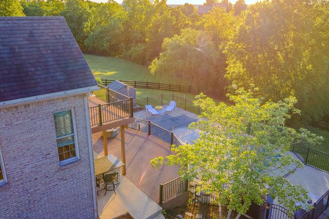 916 Country Oaks Drive, Richmond, KY 40475