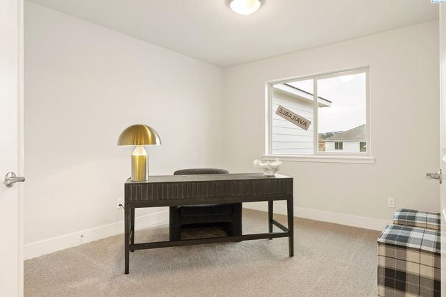 6626 W 30th Pl, Kennewick, WA 99338