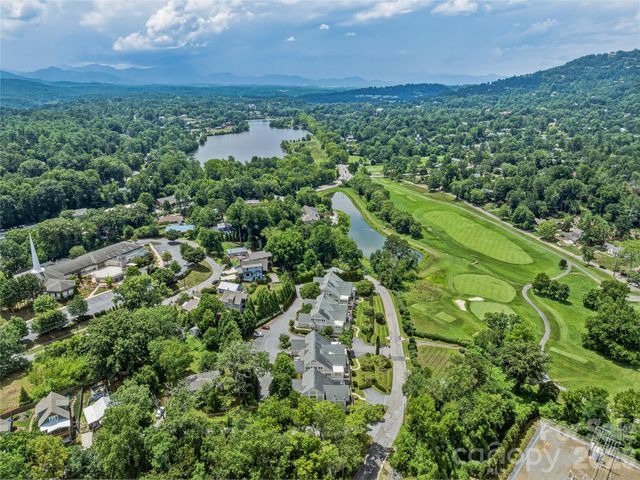 30 Dover Street, Asheville, NC 28804