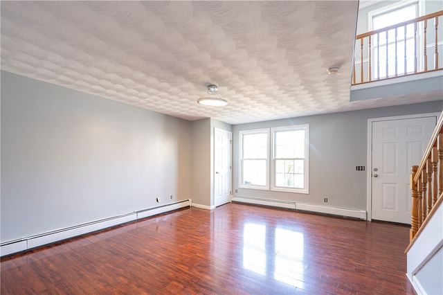 115 Sutton Avenue, East Providence, RI 02914