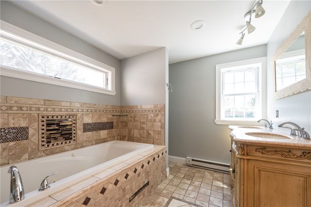 115 Sutton Avenue, East Providence, RI 02914