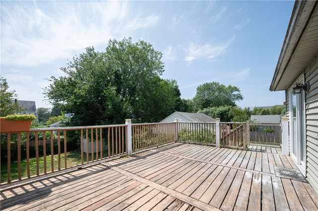 115 Sutton Avenue, East Providence, RI 02914