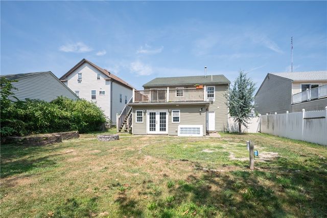 115 Sutton Avenue, East Providence, RI 02914