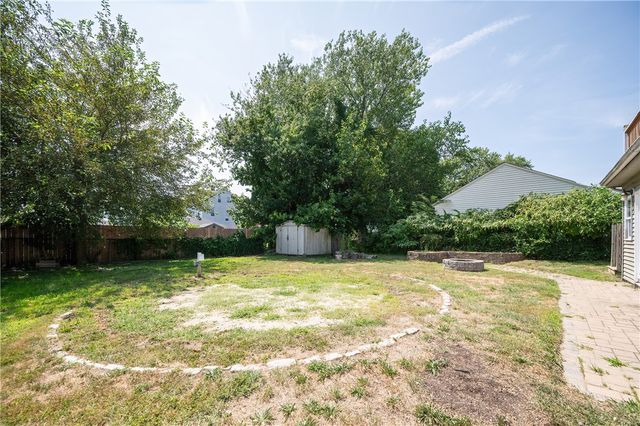 115 Sutton Avenue, East Providence, RI 02914