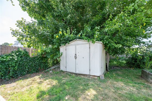 115 Sutton Avenue, East Providence, RI 02914