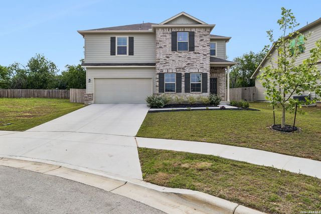 605 Oleander Crk, Seguin, TX 78155