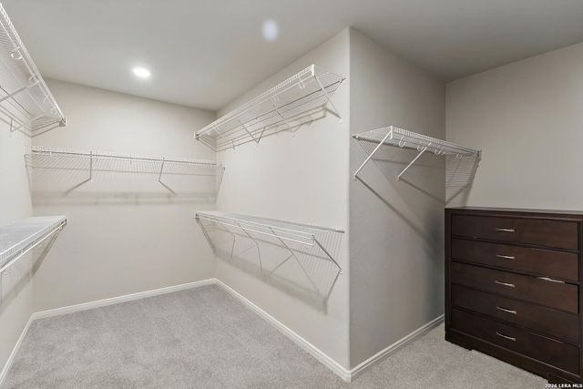 605 Oleander Crk, Seguin, TX 78155