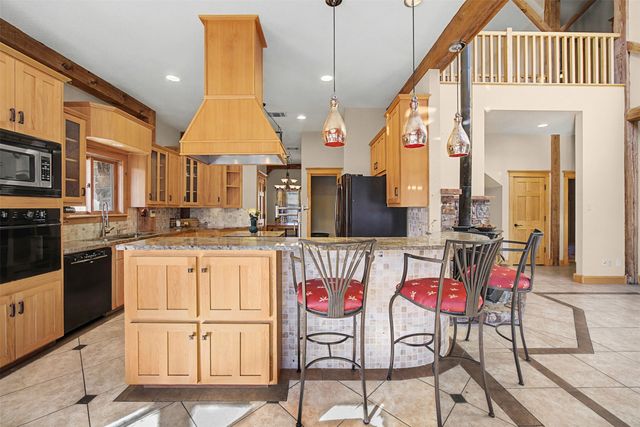 168 Mesa Grande Drive, Fort Worth, TX 76108