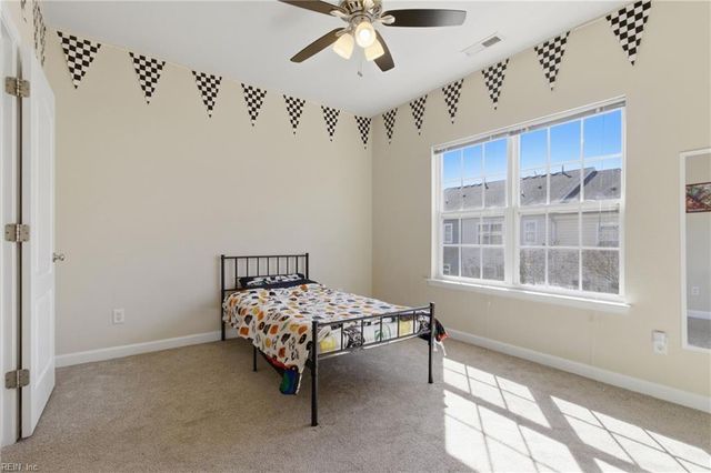 229 Tigerlilly DR, Portsmouth, VA 23701