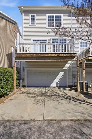 229 Tigerlilly DR, Portsmouth, VA 23701