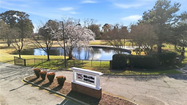 229 Tigerlilly DR, Portsmouth, VA 23701