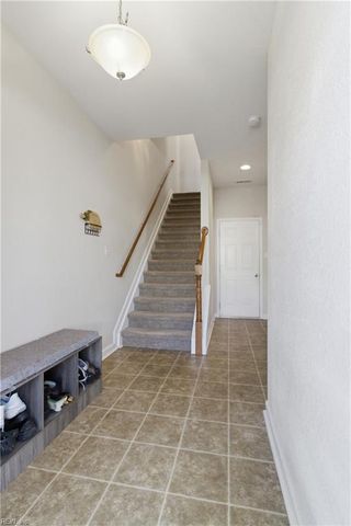 229 Tigerlilly DR, Portsmouth, VA 23701