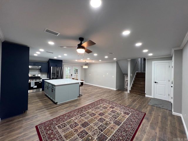 14 MARBLE Court, Little Rock, AR 72212