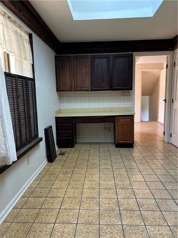 1401 Brittany Hills Drive, Dayton, OH 45459