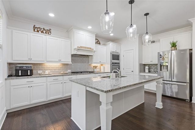 4867 Hunters Grove Way, Sugar Hill, GA 30518