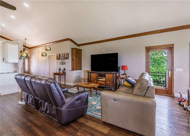 1503 County Road 447, Berryville, AR 72616