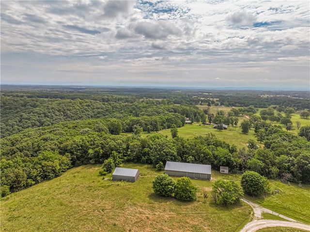 1503 County Road 447, Berryville, AR 72616