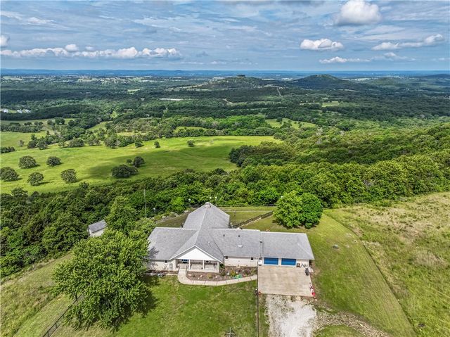1503 County Road 447, Berryville, AR 72616