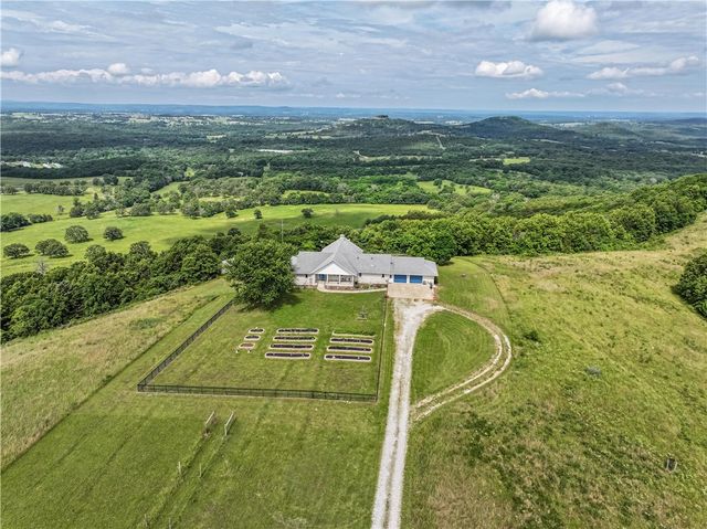1503 County Road 447, Berryville, AR 72616