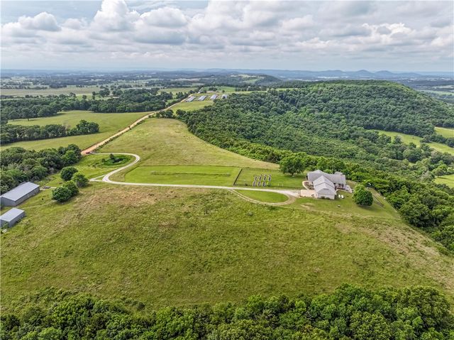 1503 County Road 447, Berryville, AR 72616