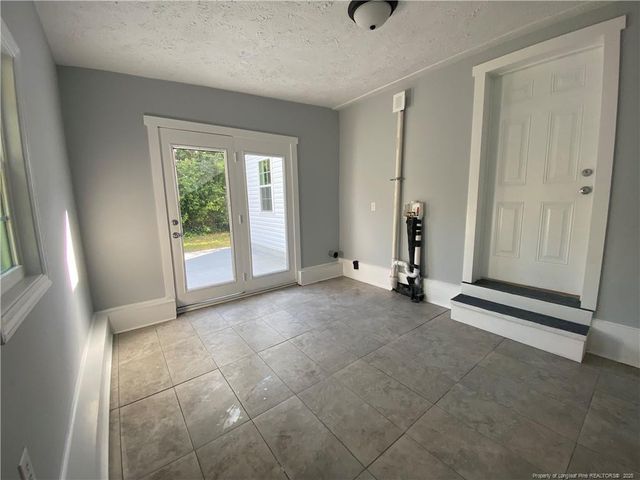 5633 Duncan Street, Hope Mills, NC 28348