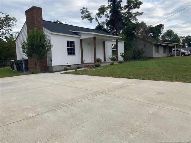 5633 Duncan Street, Hope Mills, NC 28348