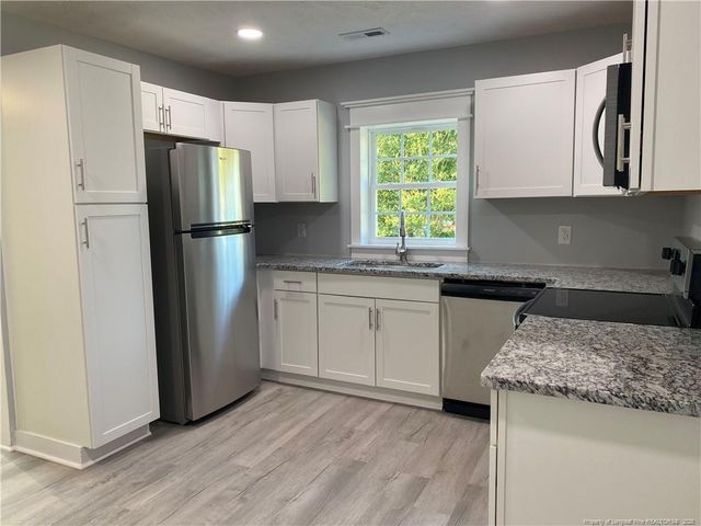 5633 Duncan Street, Hope Mills, NC 28348