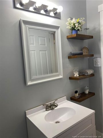 5633 Duncan Street, Hope Mills, NC 28348