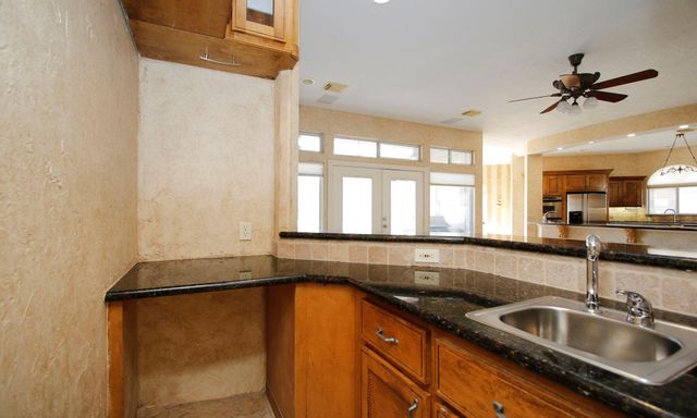 28742 Lakeside Green, Magnolia, TX 77355